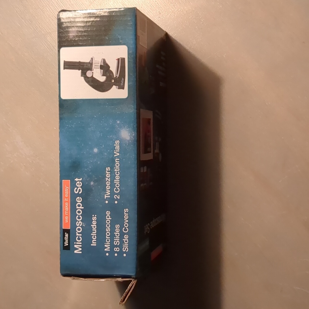 NWT Microscope Set - Picture 2 of 3